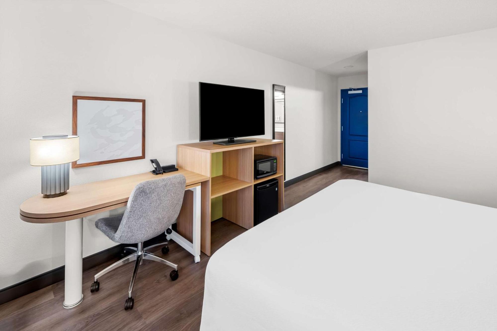 Spark By Hilton Woodbridge Esterno foto