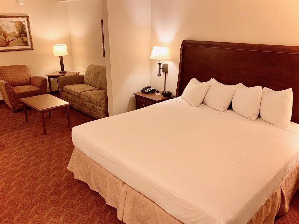 Spark By Hilton Woodbridge Esterno foto
